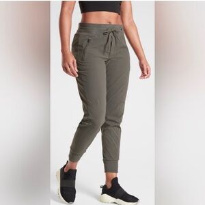 Athleta Gray Green Trekkie North Jogger Track Pants Lightweight Breathable NWT